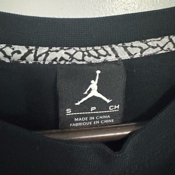 Jordan Sweatshirt - Picture 3 of 4